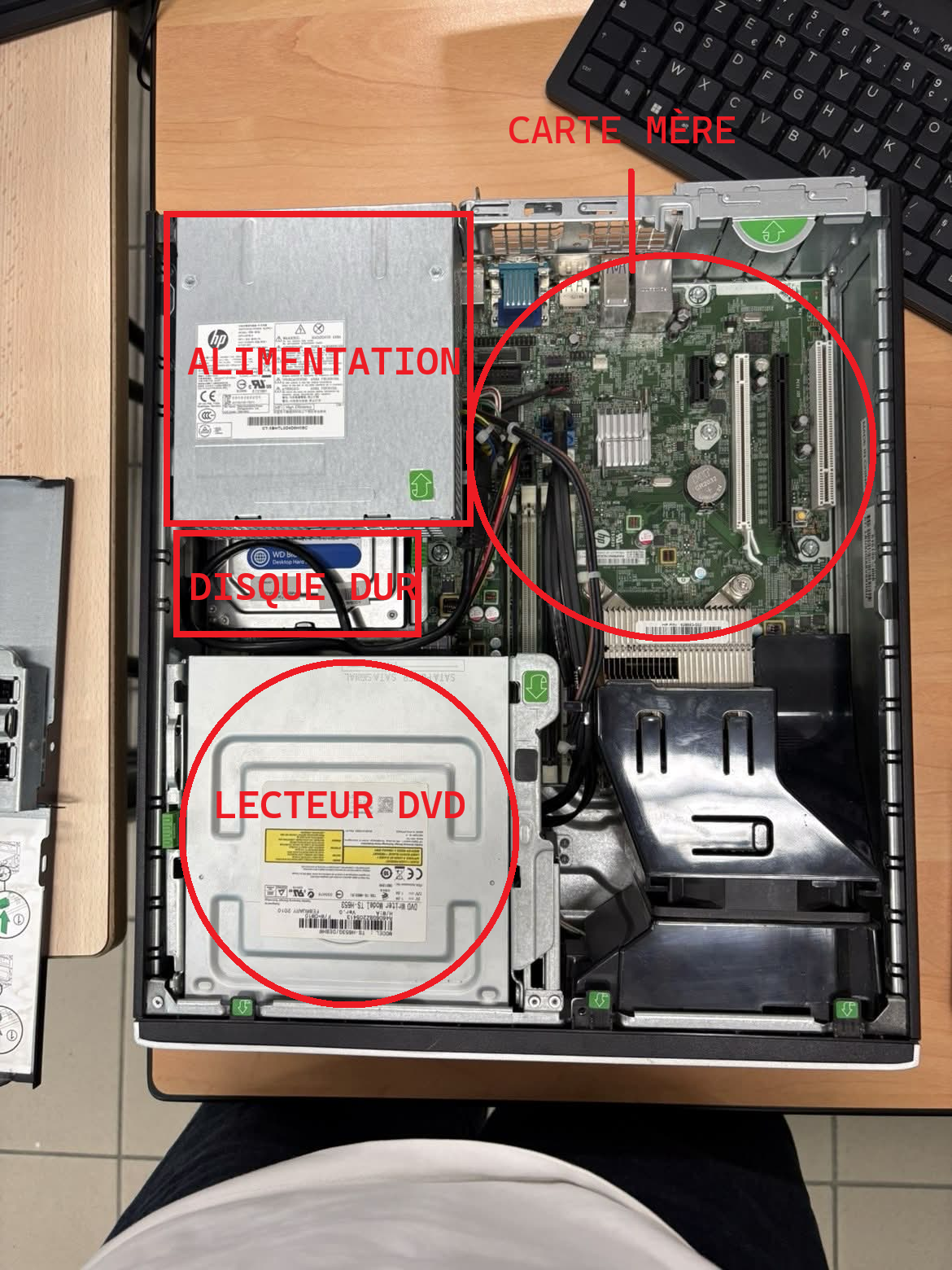 Intérieur ordinateur