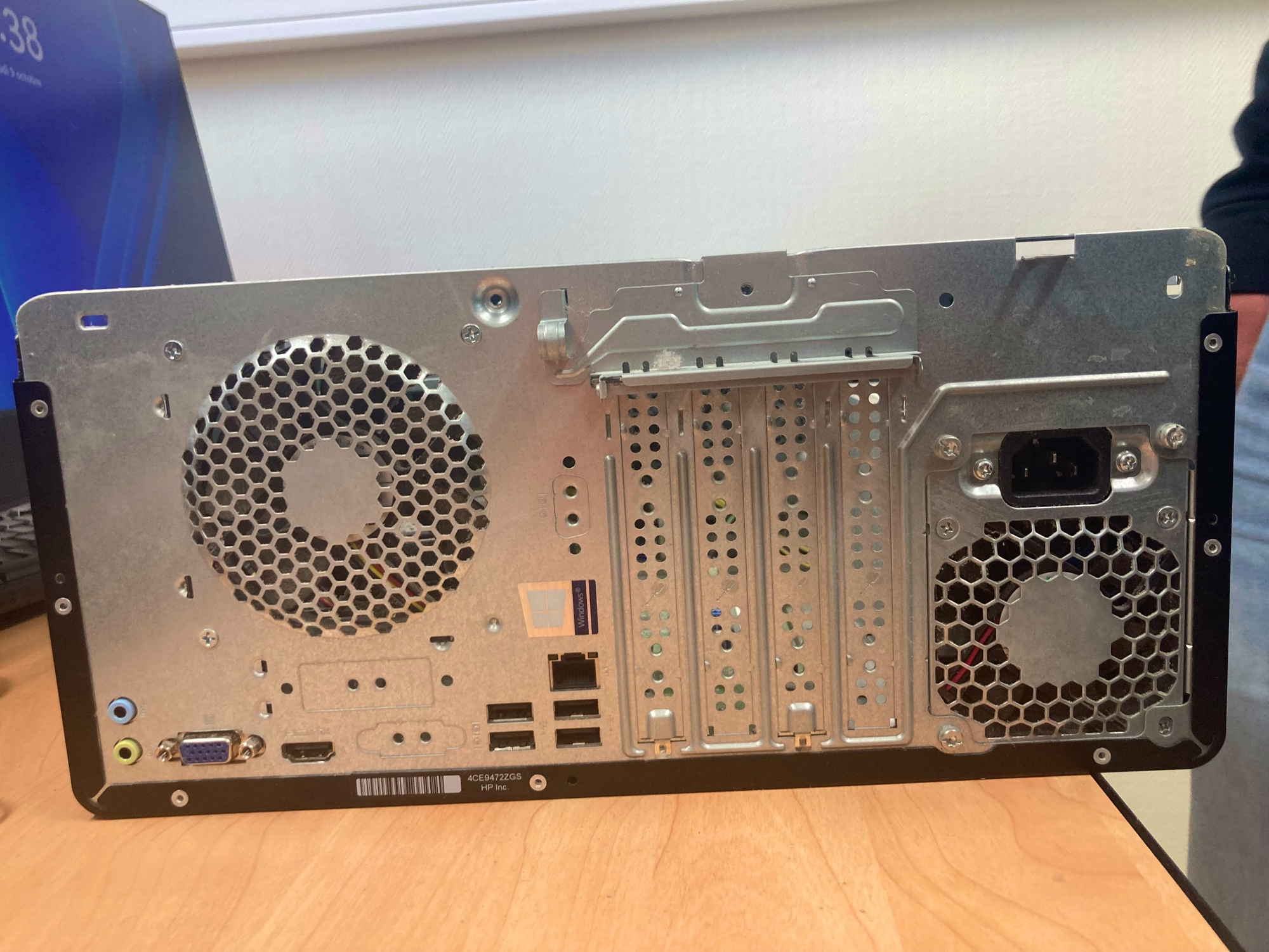 Connecteurs arrière